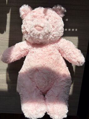 Jellycat Medium Leola Bear